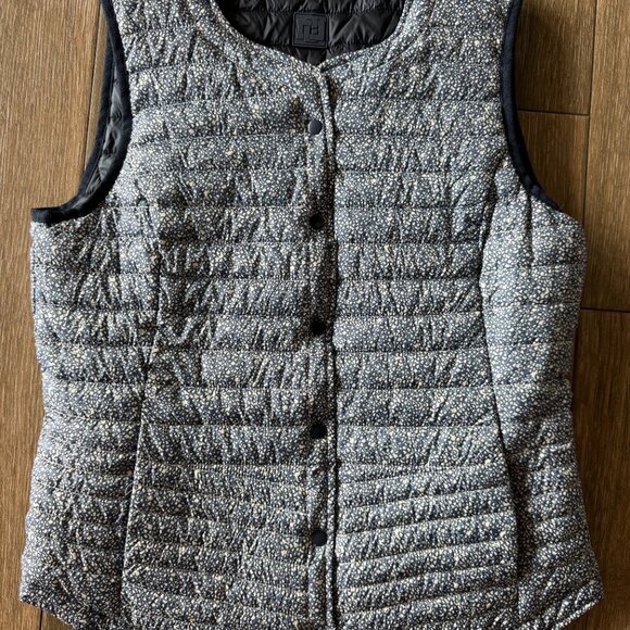 Devernois women's reversible (navy to navy & white) down sleeveless jacket sz S - Picture 4 of 9